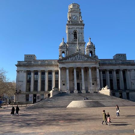 Modern City Centre Apartment Portsmouth Luaran gambar
